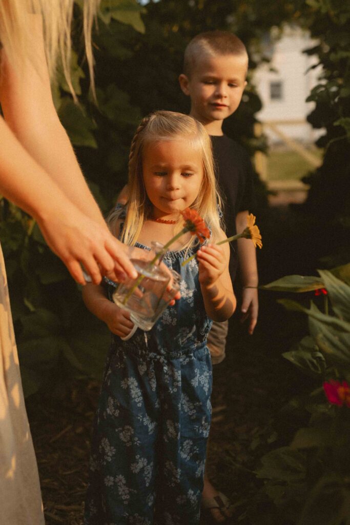 Cedar Rapids Homestead Family Session